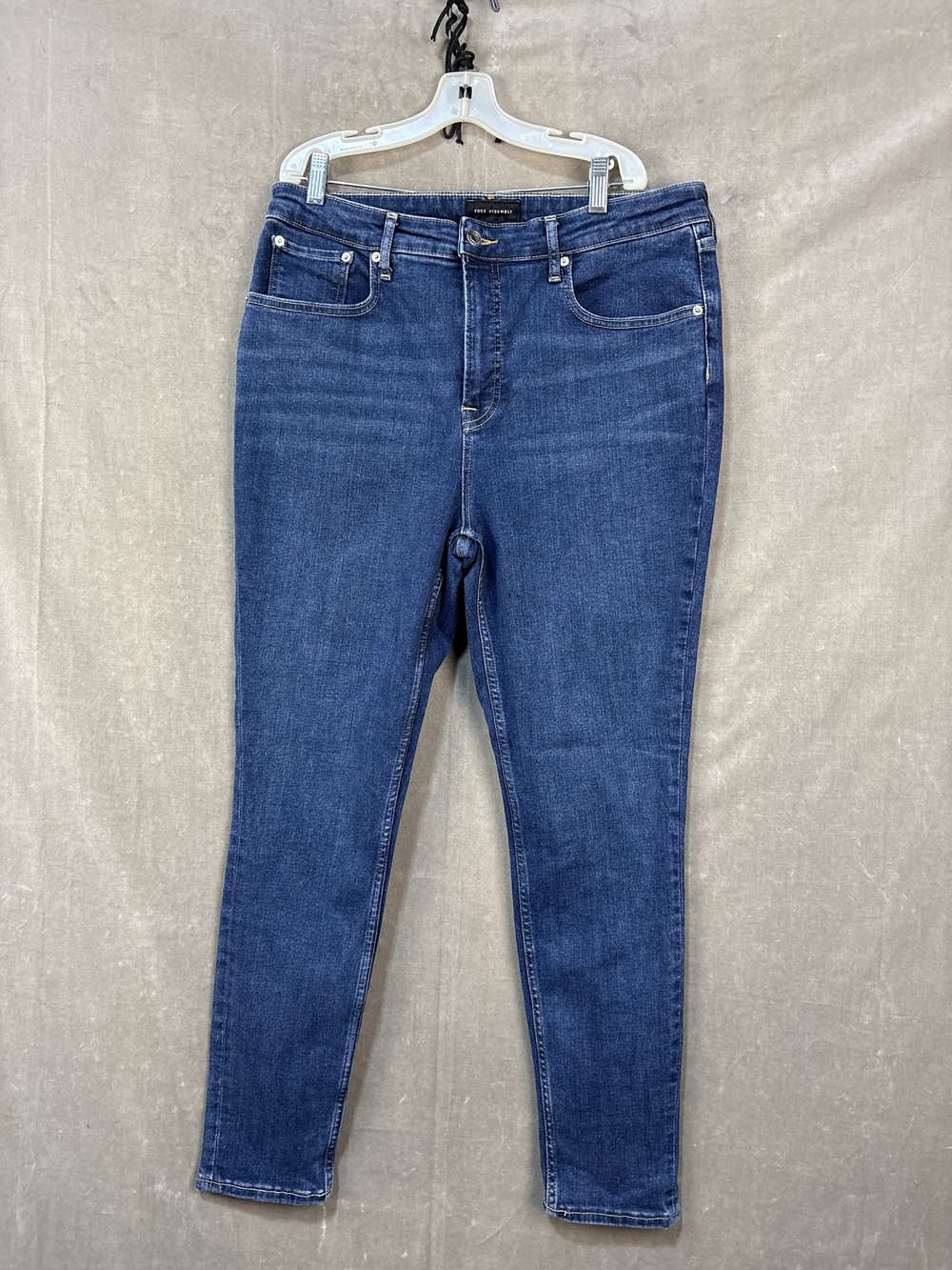 Free Assembly Jeans Women Straight Medium Wash Size 16 Good Used Condition